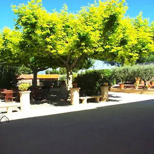 De L'amandier Saint-Saturnin-lès-Avignon